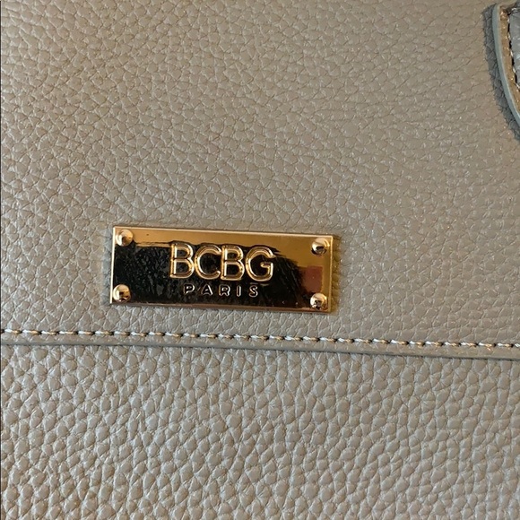 Gray BCBG purse - Picture 2 of 7